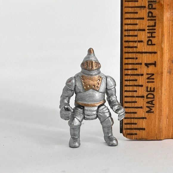 Blue Box Hidden Adventures Castle Play Set Silver Knight Replacement - Picture 1 of 4